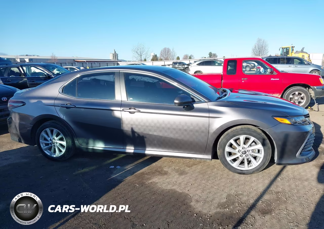 2021 Toyota Camry Le VIN:4T1C11AK9MU466455 - 14