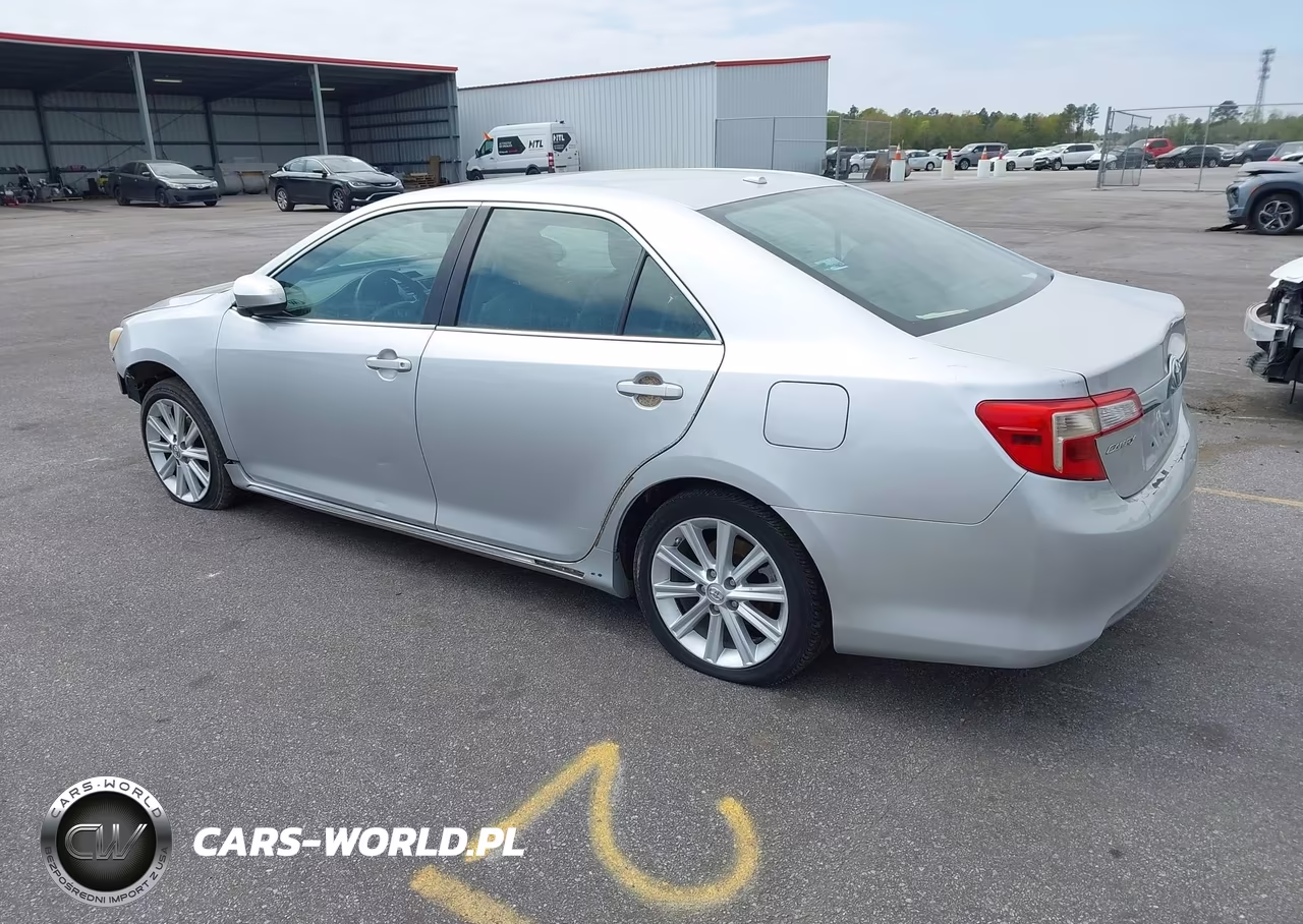 2014 Toyota Camry Xle VIN:4T1BF1FK2EU449441 - 3