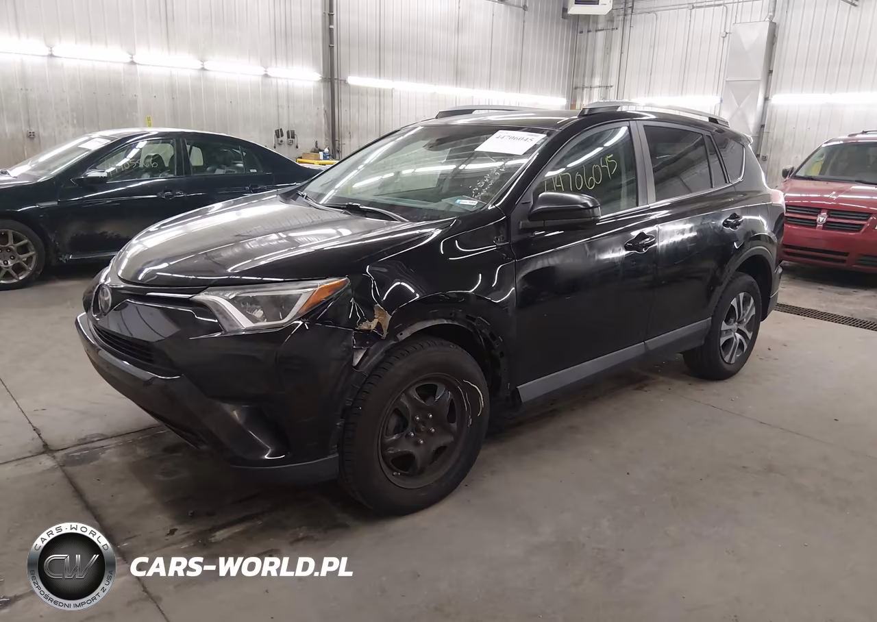 2018 Toyota Rav4 Le VIN:2T3BFREV7JW833565 - 2