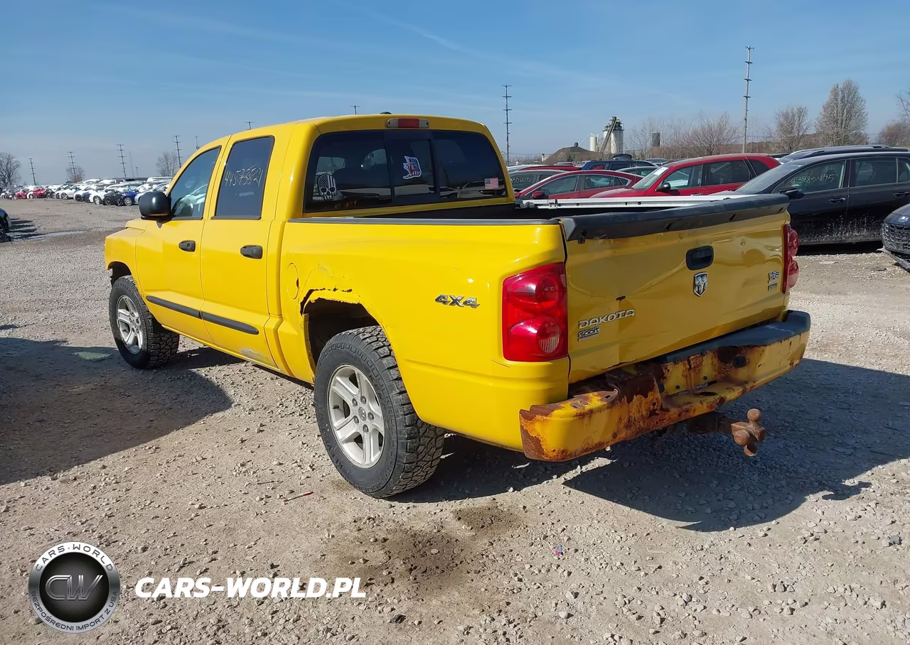 2008 Dodge Dakota Sport VIN:1D7HW68NX8S597099 - 3