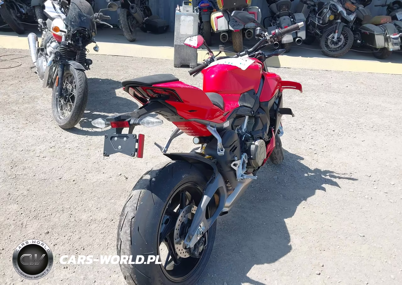 2026 Ducati Streetfighter V4-V4S VIN:ZDMFAK6W4TB001745 - 4