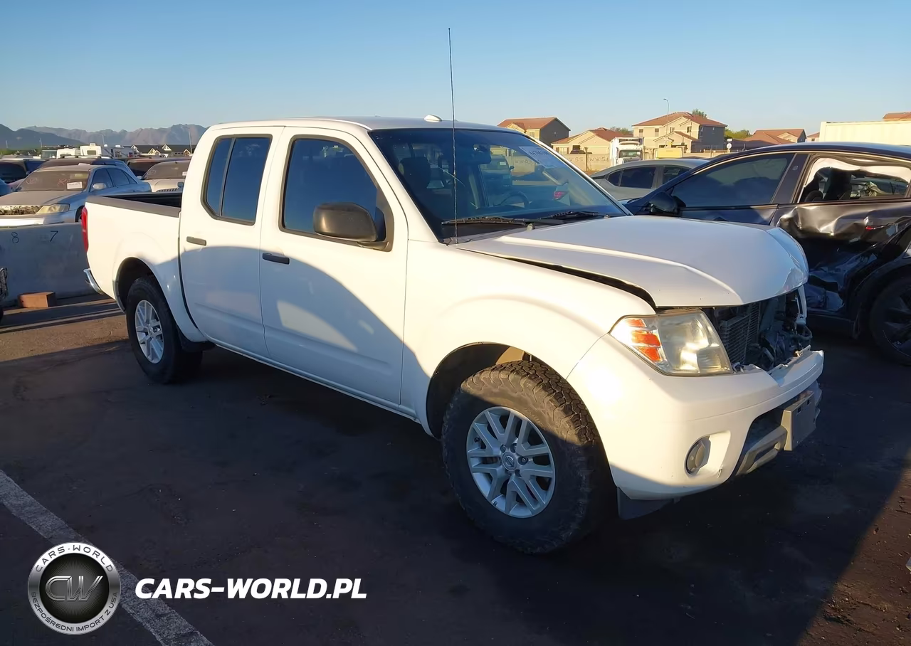 2015 Nissan Frontier Desert Runner-S-Sl-Sv
