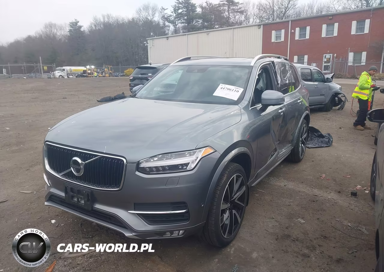 2018 Volvo Xc90 T6 Momentum VIN:YV4A22PK3J1368750 - 2