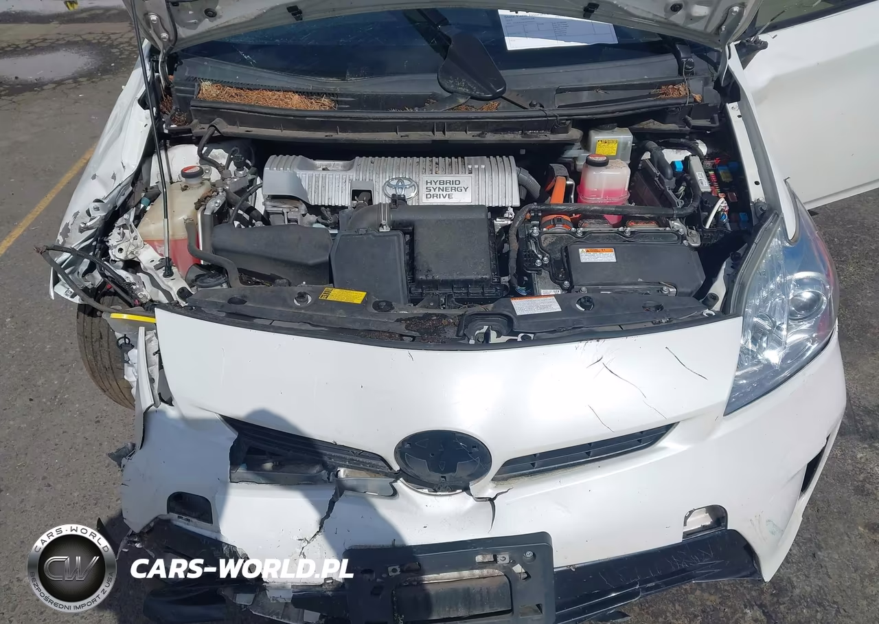 2015 Toyota Prius Two VIN:JTDKN3DU9F0444351 - 10