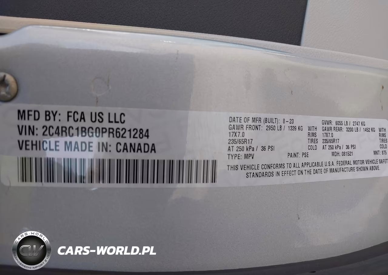 2023 Chrysler Pacifica Touring L VIN:2C4RC1BG0PR621284 - 9
