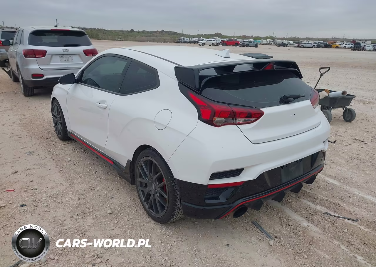 2021 Hyundai Veloster N VIN:KMHT36AH0MU011201 - 3