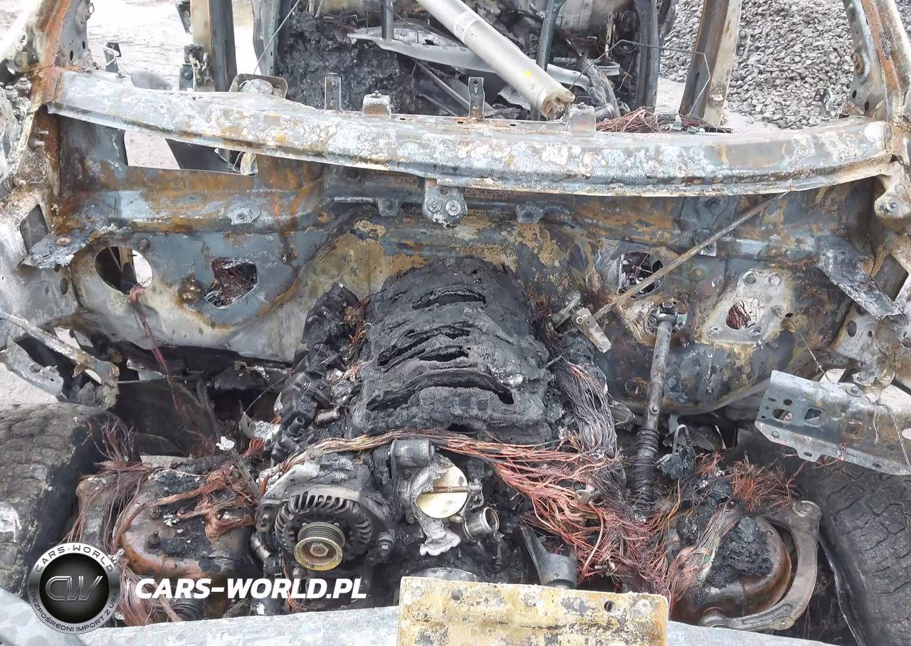 2024 Chevrolet Silverado 1500 VIN:1GCUDEED0RZ208466 - 10