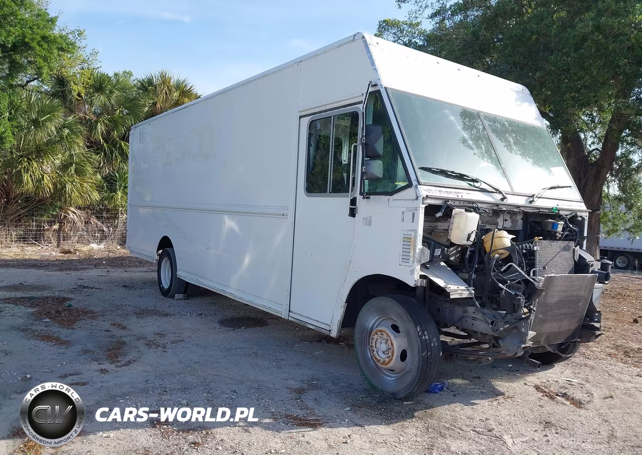 2016 Ford F-59 Commercial Stripped
