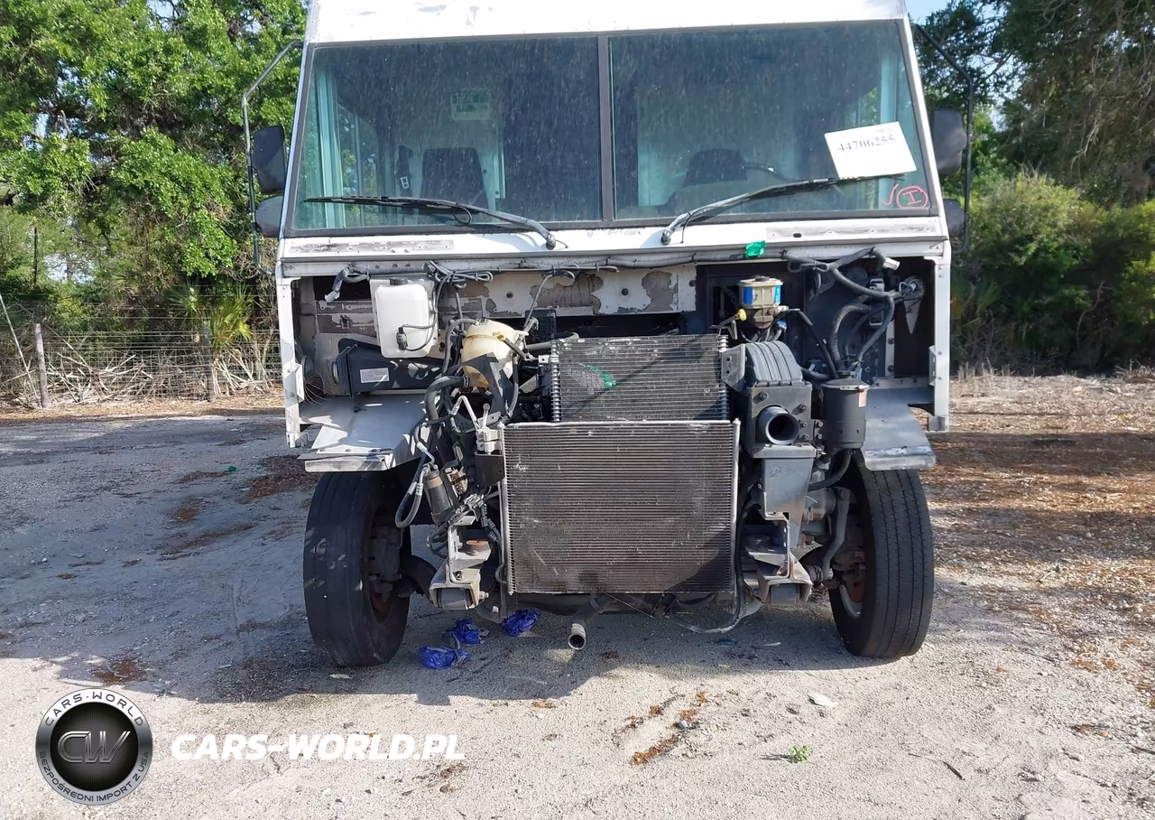 2016 Ford F-59 Commercial Stripped VIN:1F66F5KY7G0A08537 - 11