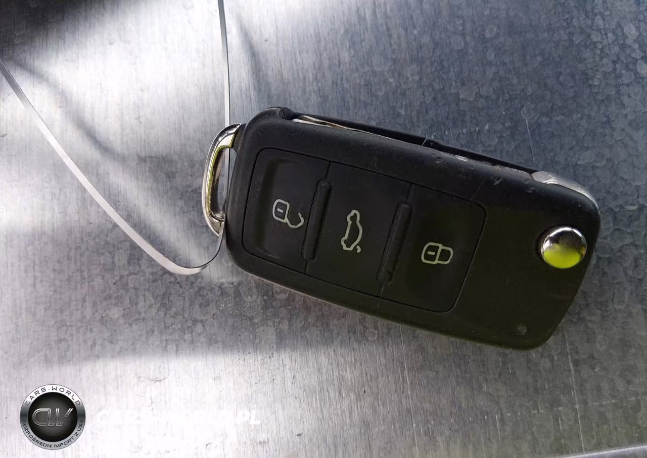 2014 Volkswagen Tiguan R-Line VIN:WVGBV3AX1EW010480 - 11