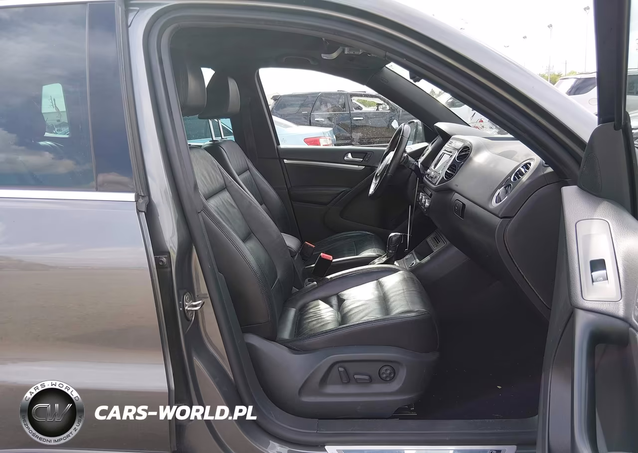 2014 Volkswagen Tiguan R-Line VIN:WVGBV3AX1EW010480 - 5