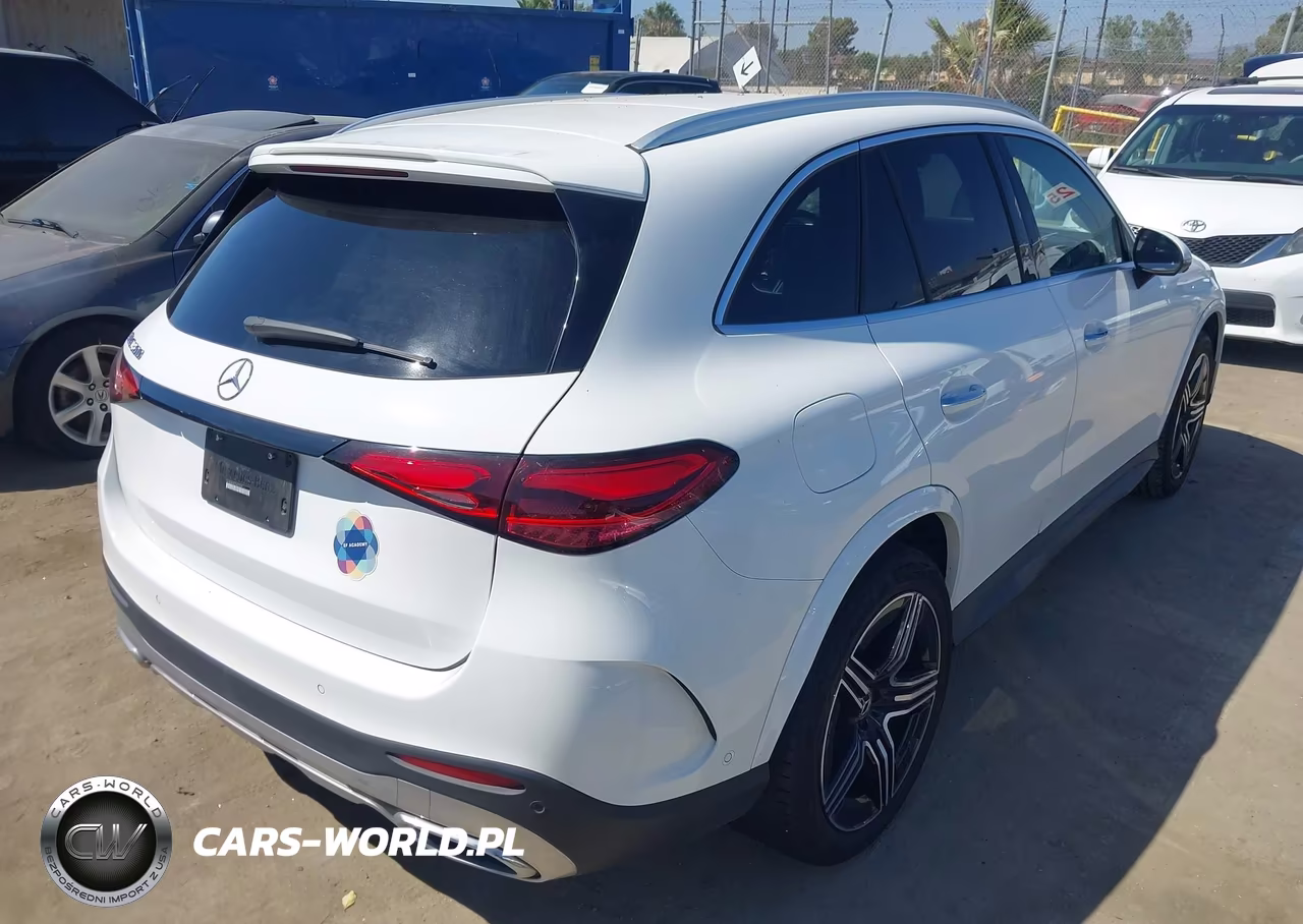 2023 Mercedes-Benz Glc 300 Suv VIN:W1NKM4GB1PU027019 - 4