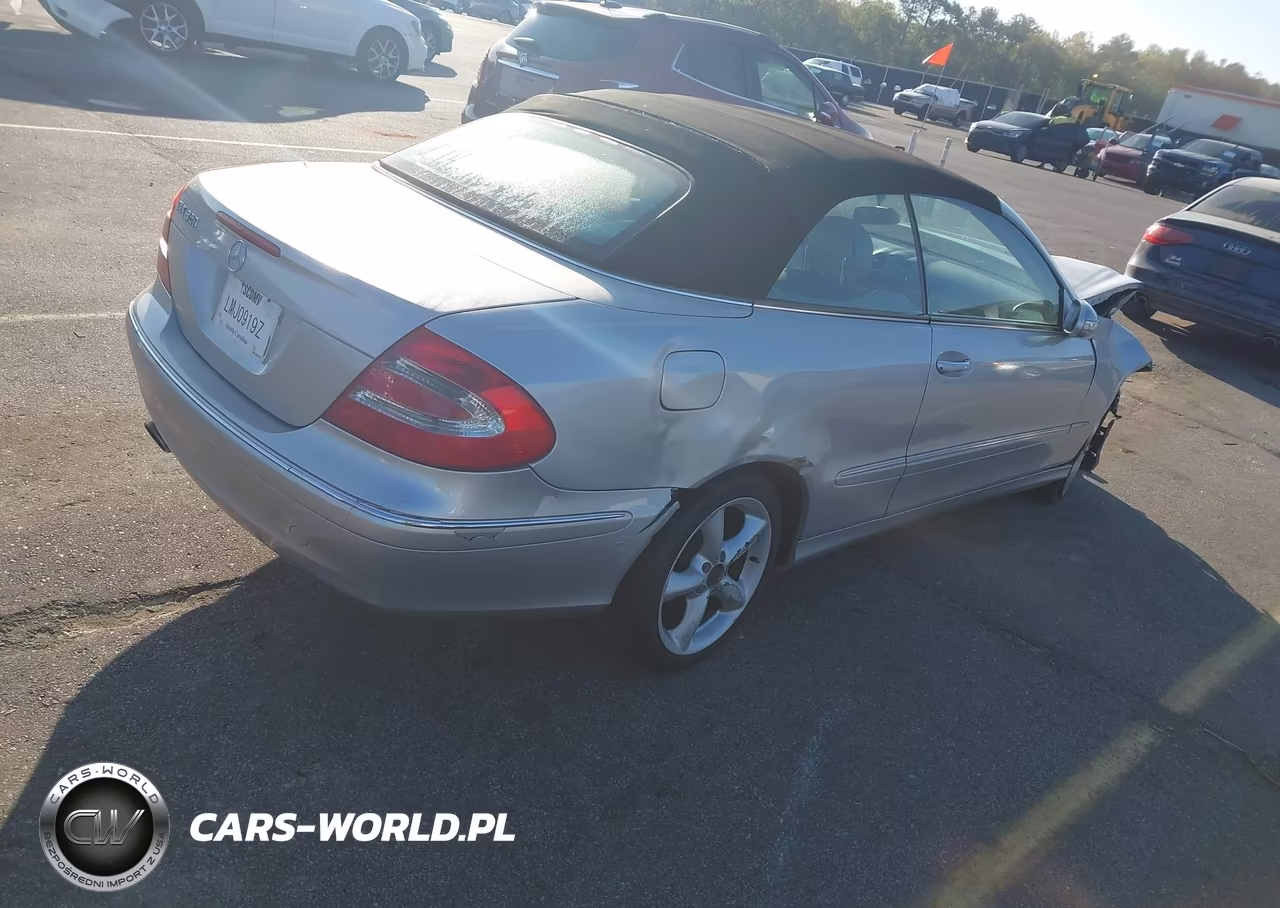 2005 Mercedes-Benz Clk 320 VIN:WDBTK65G35T042585 - 4