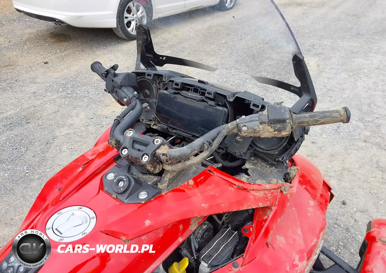 2023 Can-Am Spyder Roadster F3-T-F3 Limited VIN:2BXREDD22PV001931 - 16