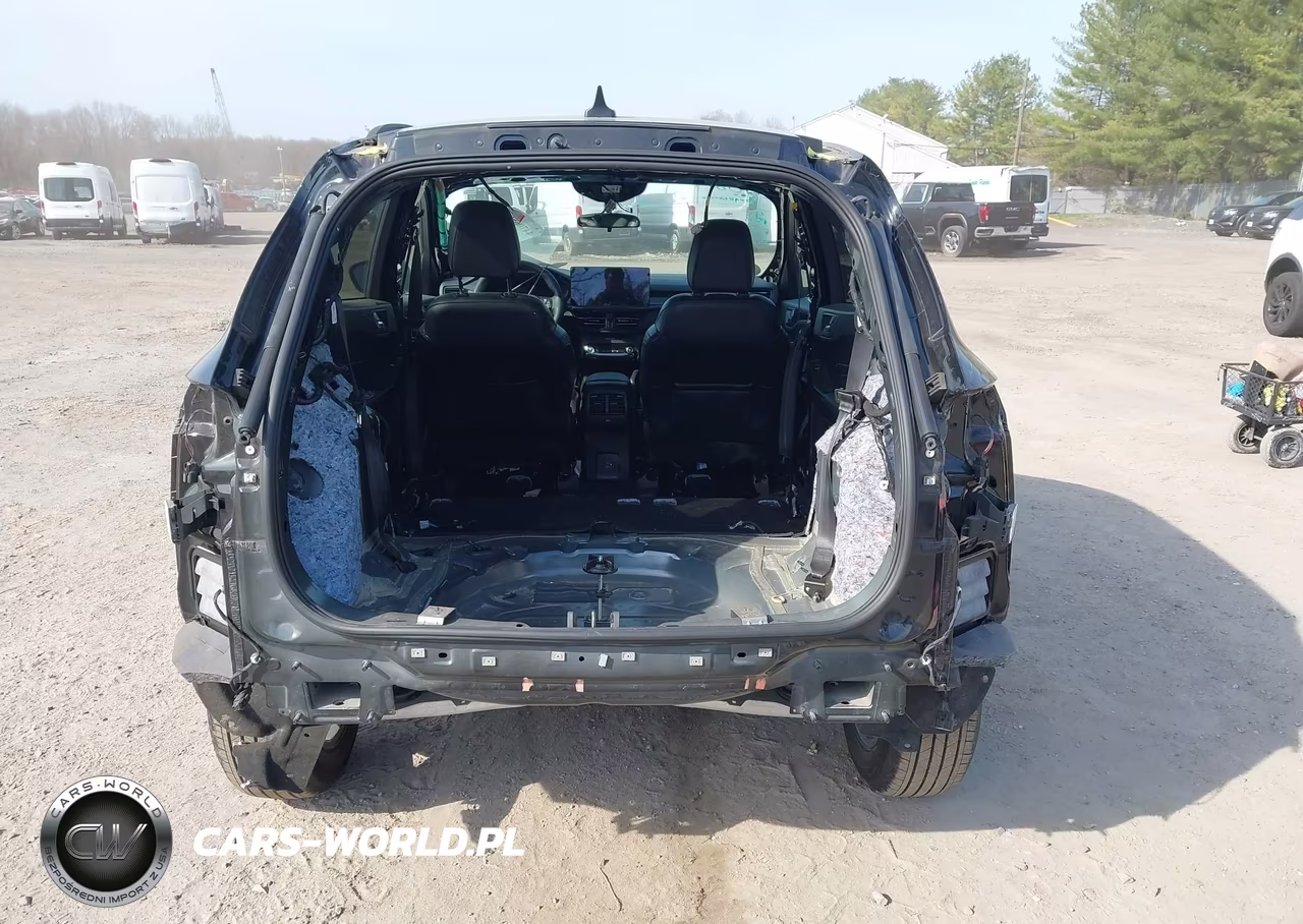 2023 Ford Escape St-Line VIN:1FMCU9MN1PUA03273 - 17