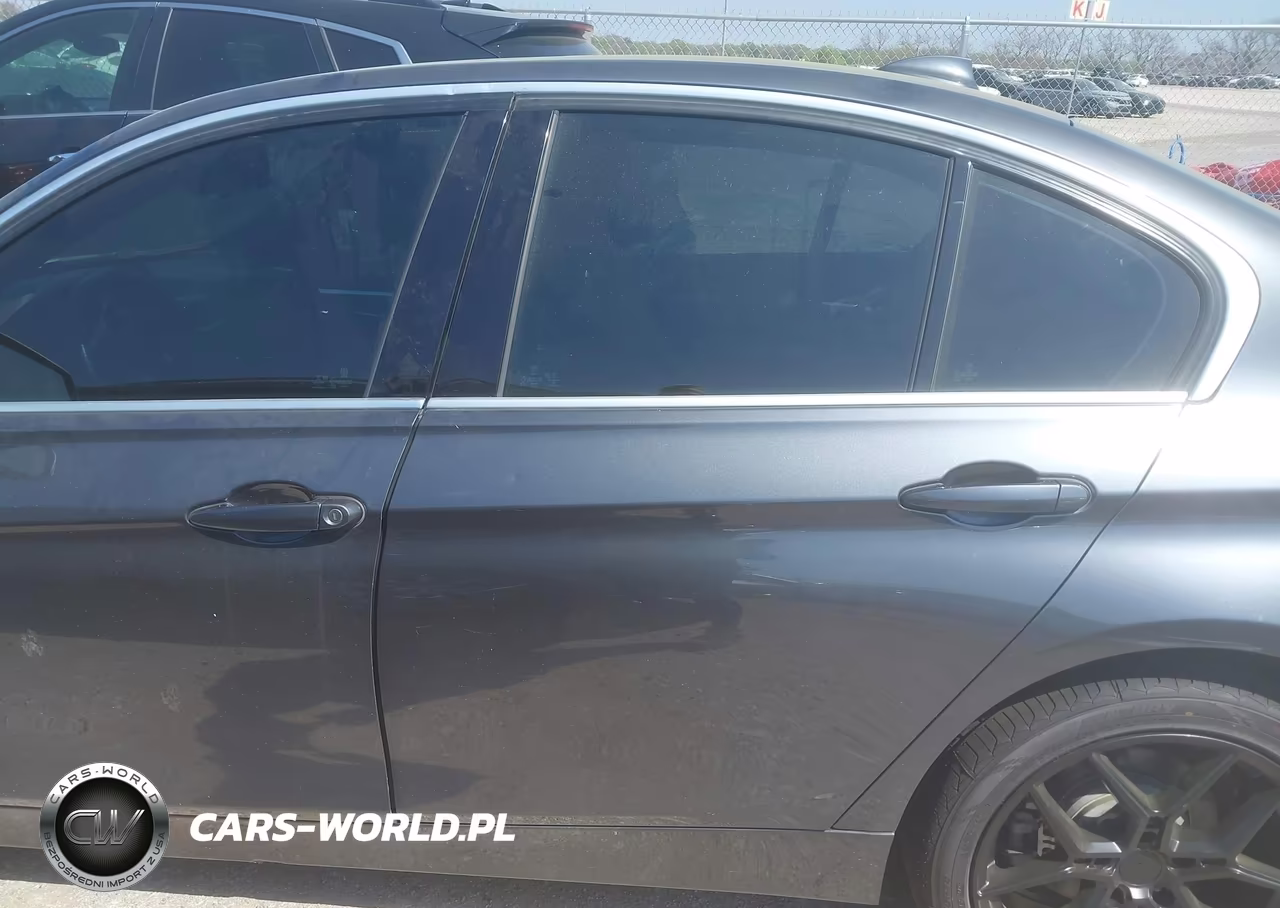 2018 BMW 330I VIN:WBA8B9C57JK677266 - 13