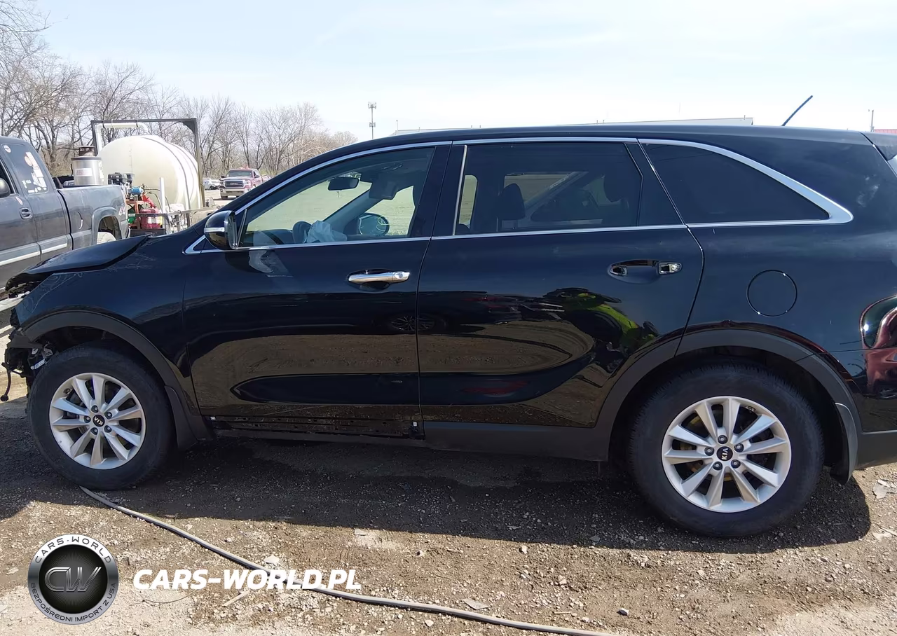 2019 Kia Sorento 2.4L L VIN:5XYPG4A30KG583466 - 14