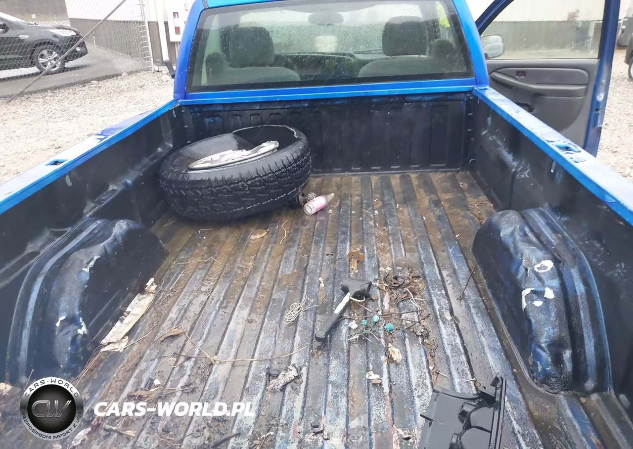 2004 Chevrolet Silverado 1500 VIN:1GCEK14T84Z220109 - 8