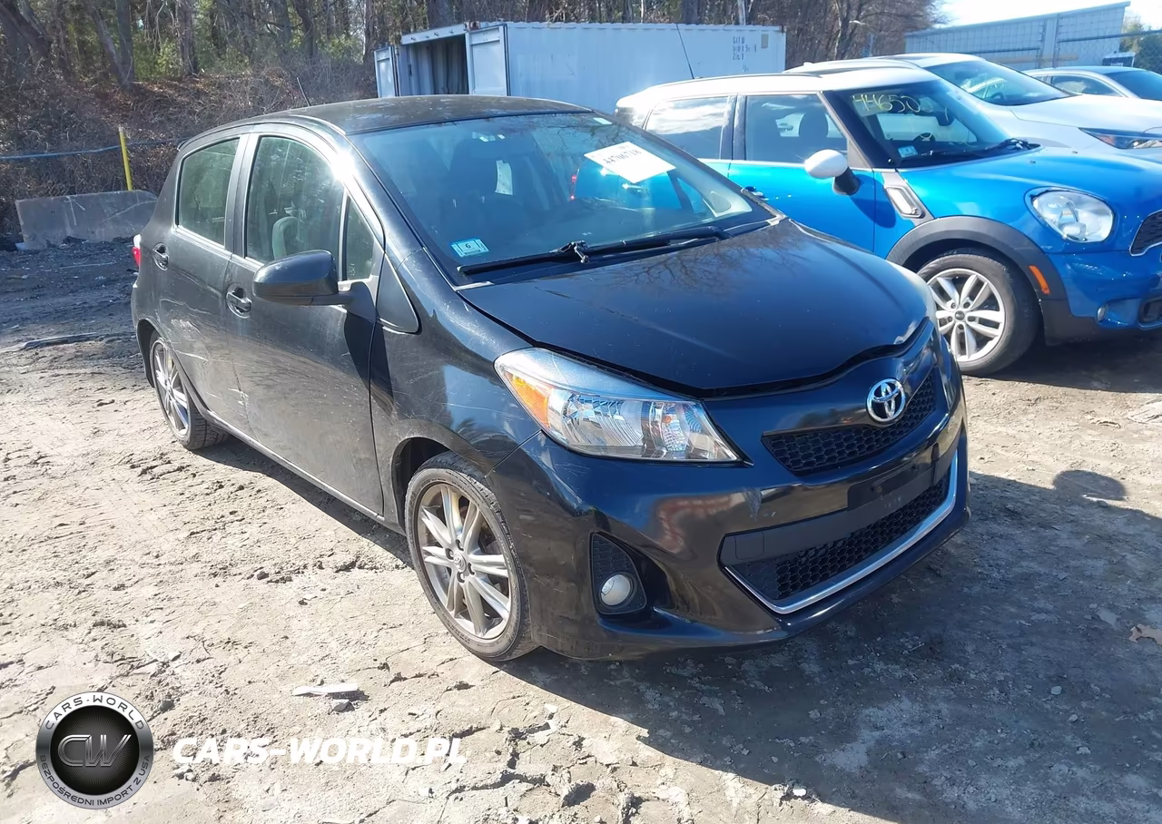 2012 Toyota Yaris Se