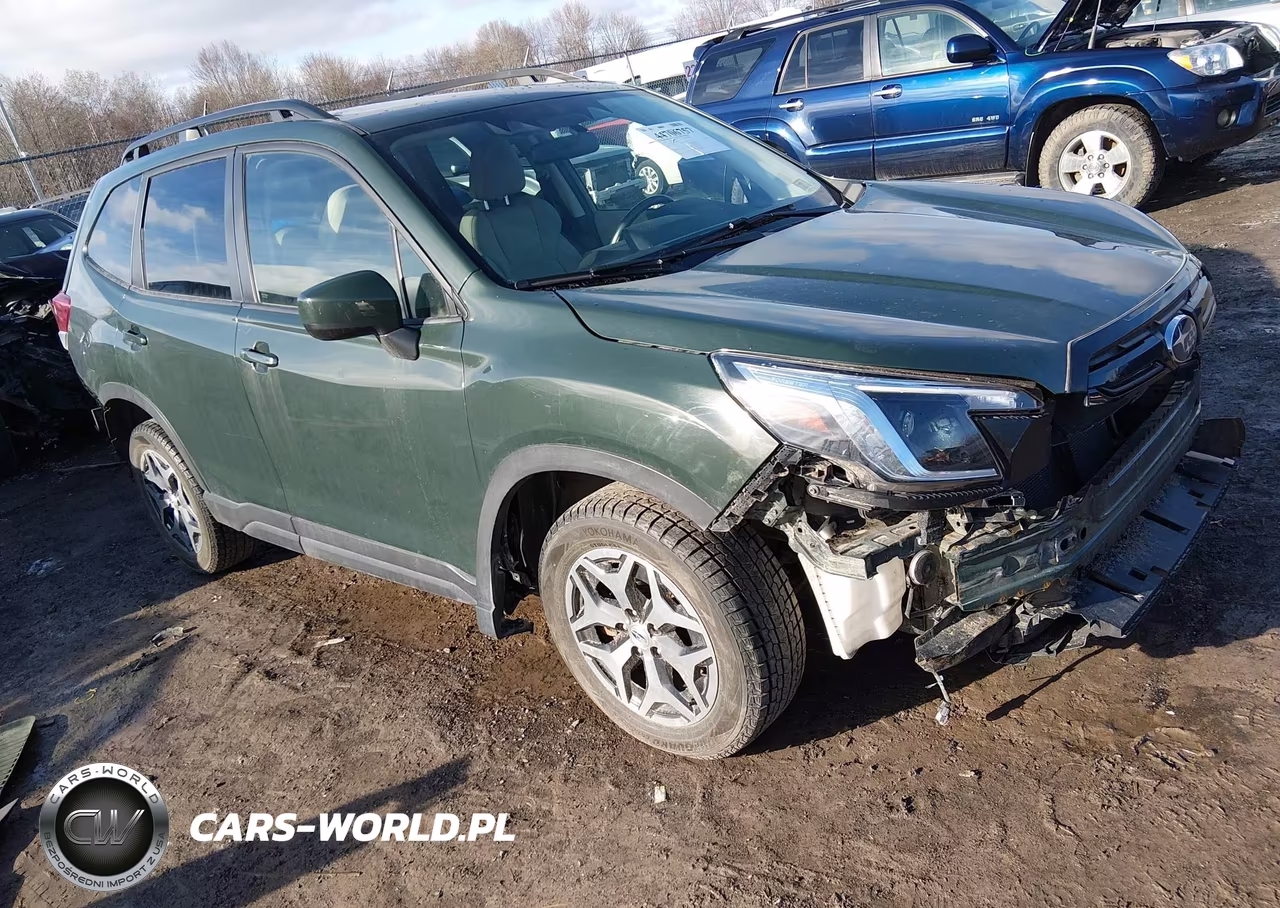 2023 Subaru Forester Premium – zdjęcie 1 z 17