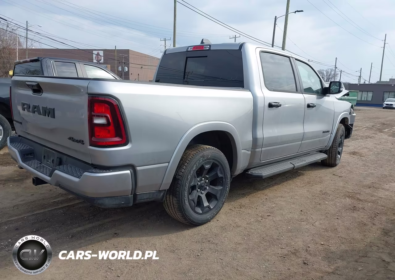2025 Ram 1500 Big Horn 4X4 5'7 Box VIN:1C6RRFFG4SN245806 - 4