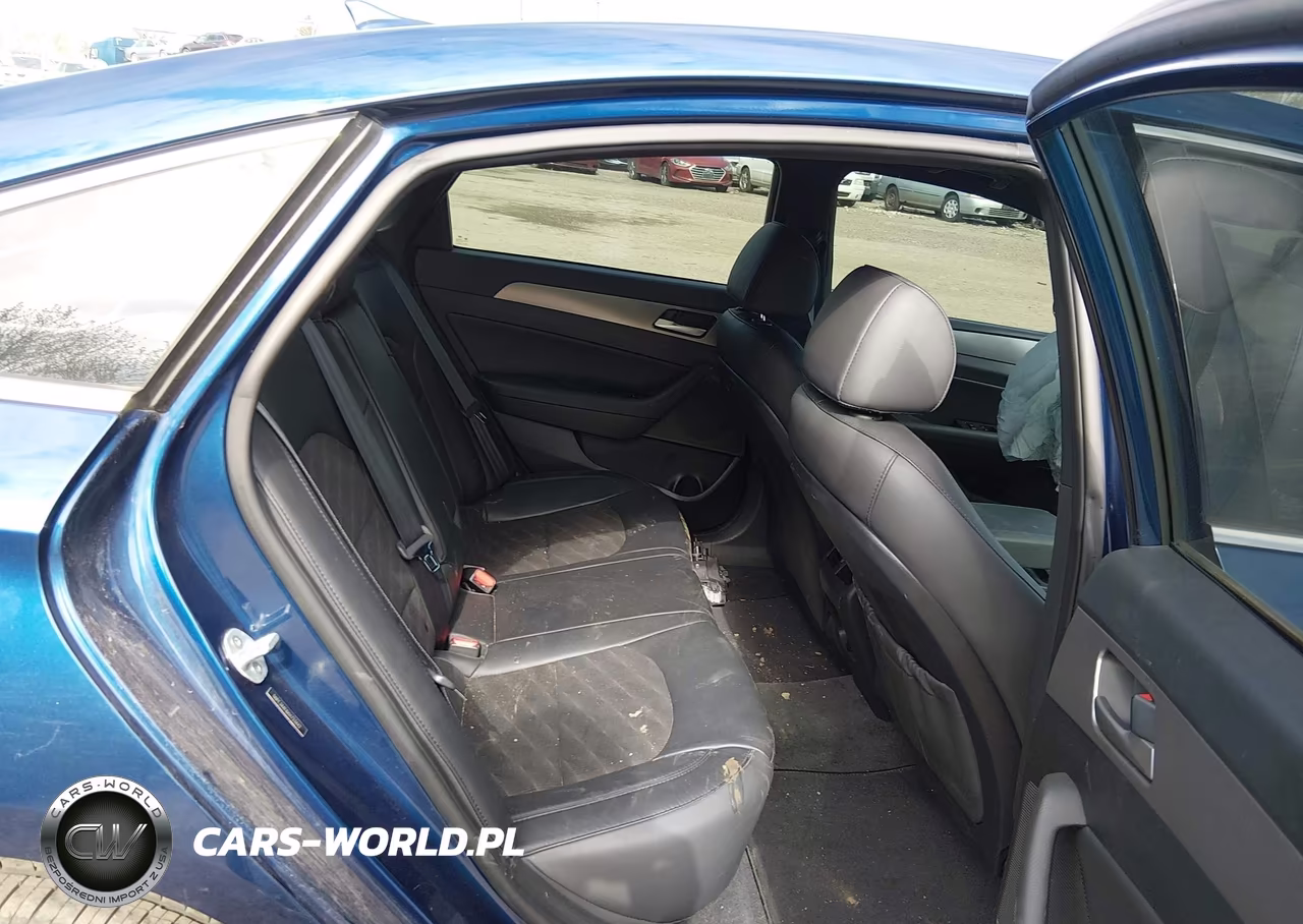 2019 Hyundai Sonata Sport VIN:5NPE34AF6KH733442 - 8
