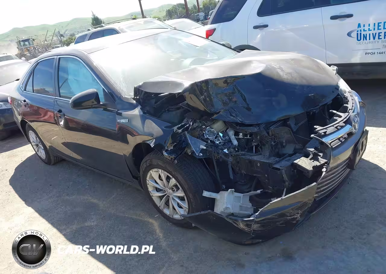 2017 Toyota Camry Hybrid Le