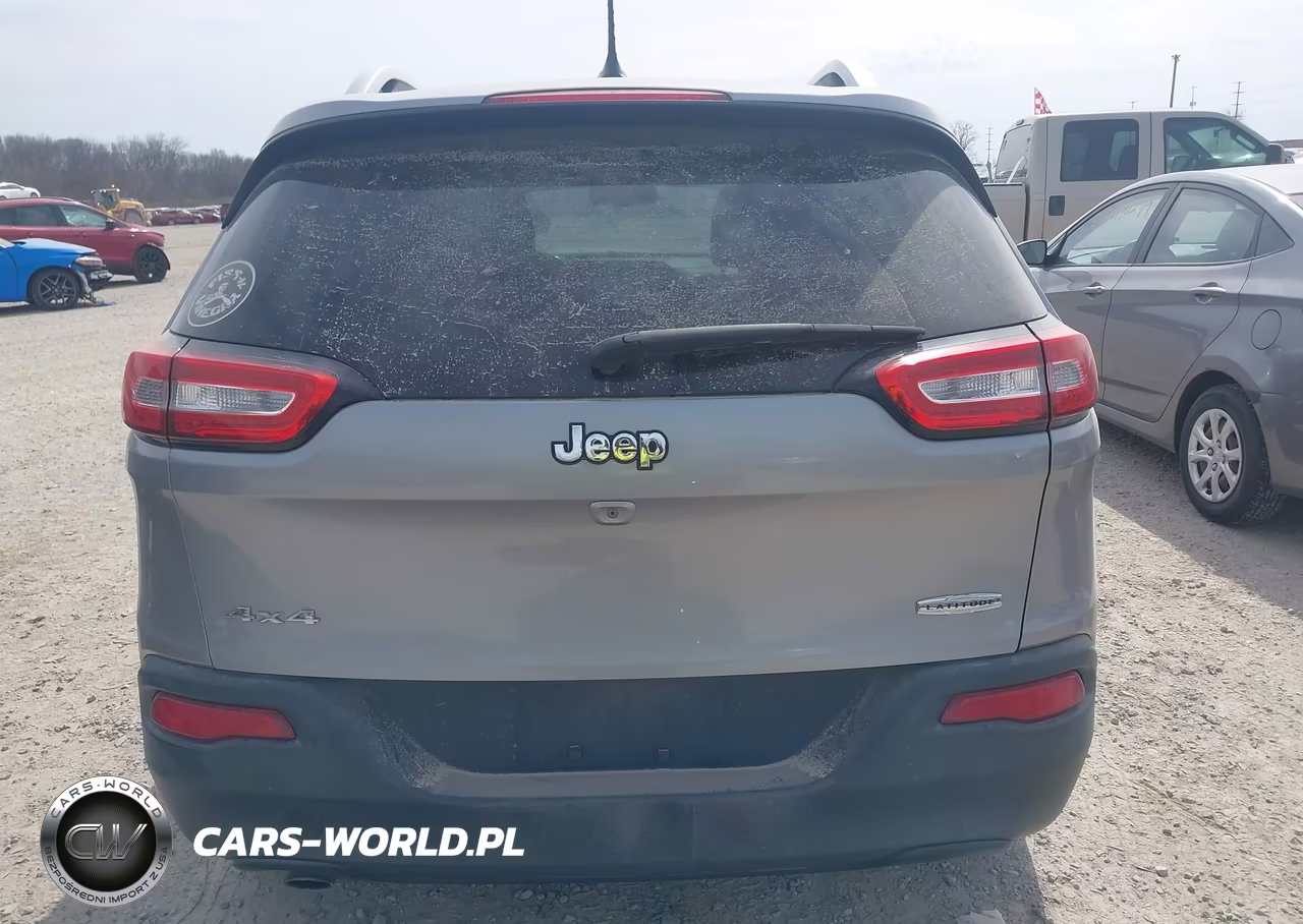 2014 Jeep Cherokee Latitude VIN:1C4PJMCB2EW198245 - 16