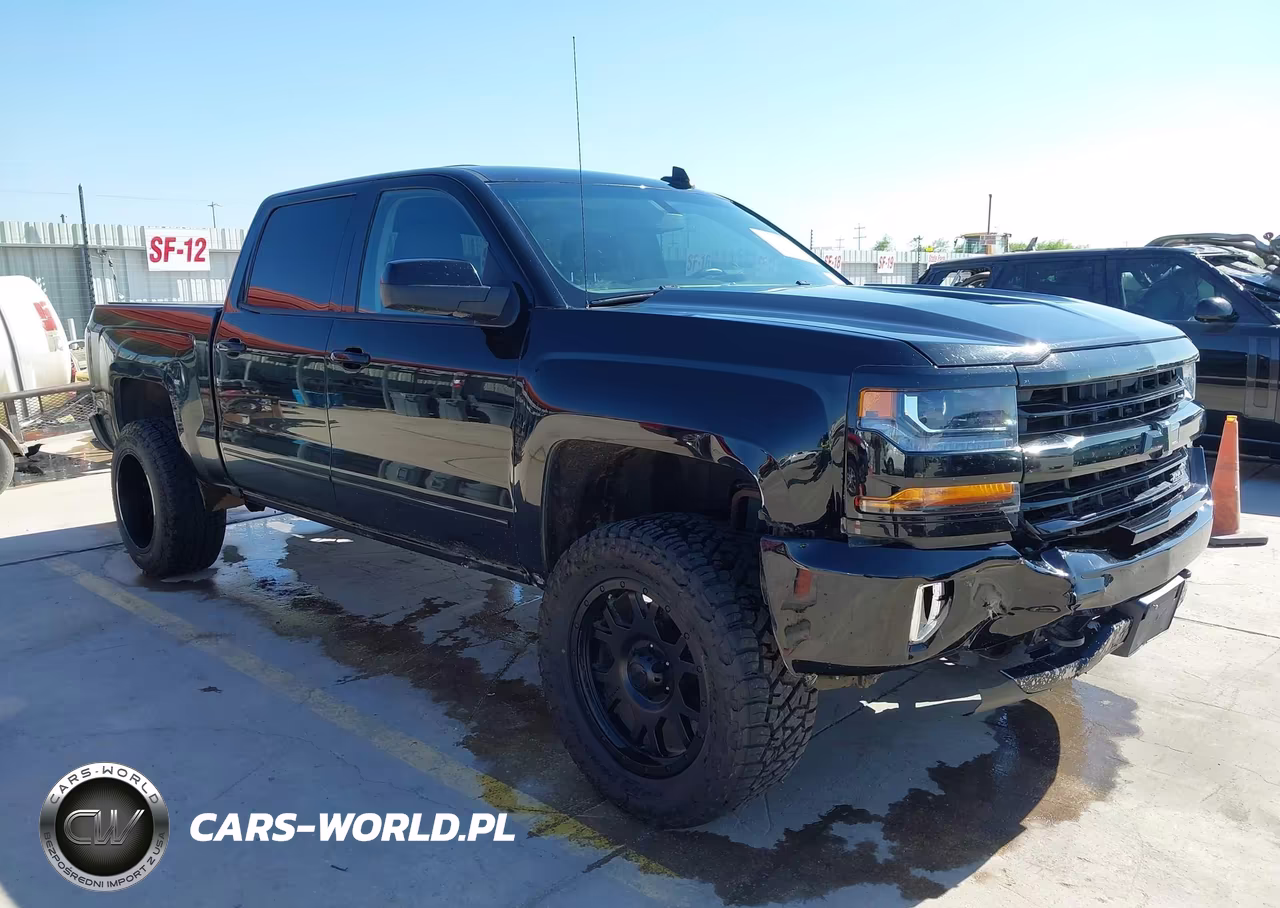2018 Chevrolet Silverado 1500 2Lt – zdjęcie 1 z 17