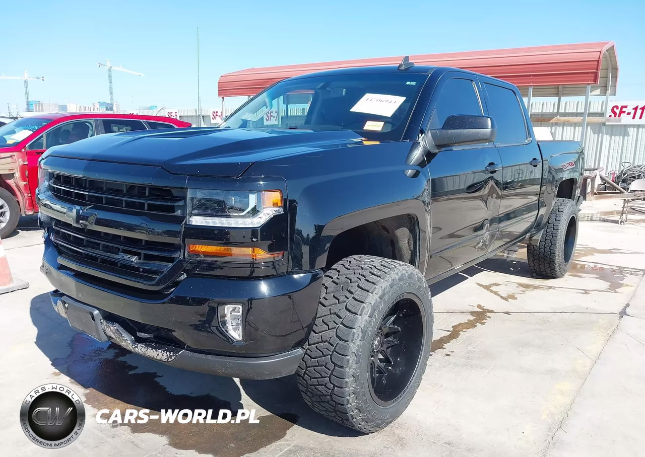 2018 Chevrolet Silverado 1500 2Lt VIN:3GCUKREC1JG404053 - 2