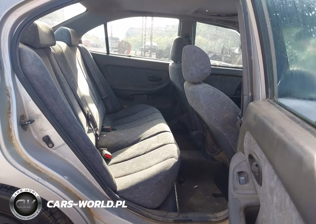 2001 Hyundai Elantra Gls VIN:KMHDN45D11U099519 - 8