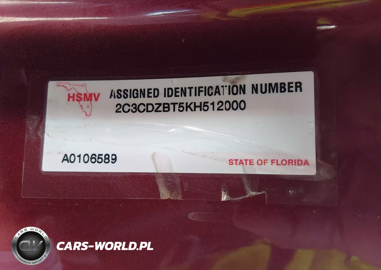 2019 Dodge Challenger R-T VIN:2C3CDZBT5KH512000 - 9