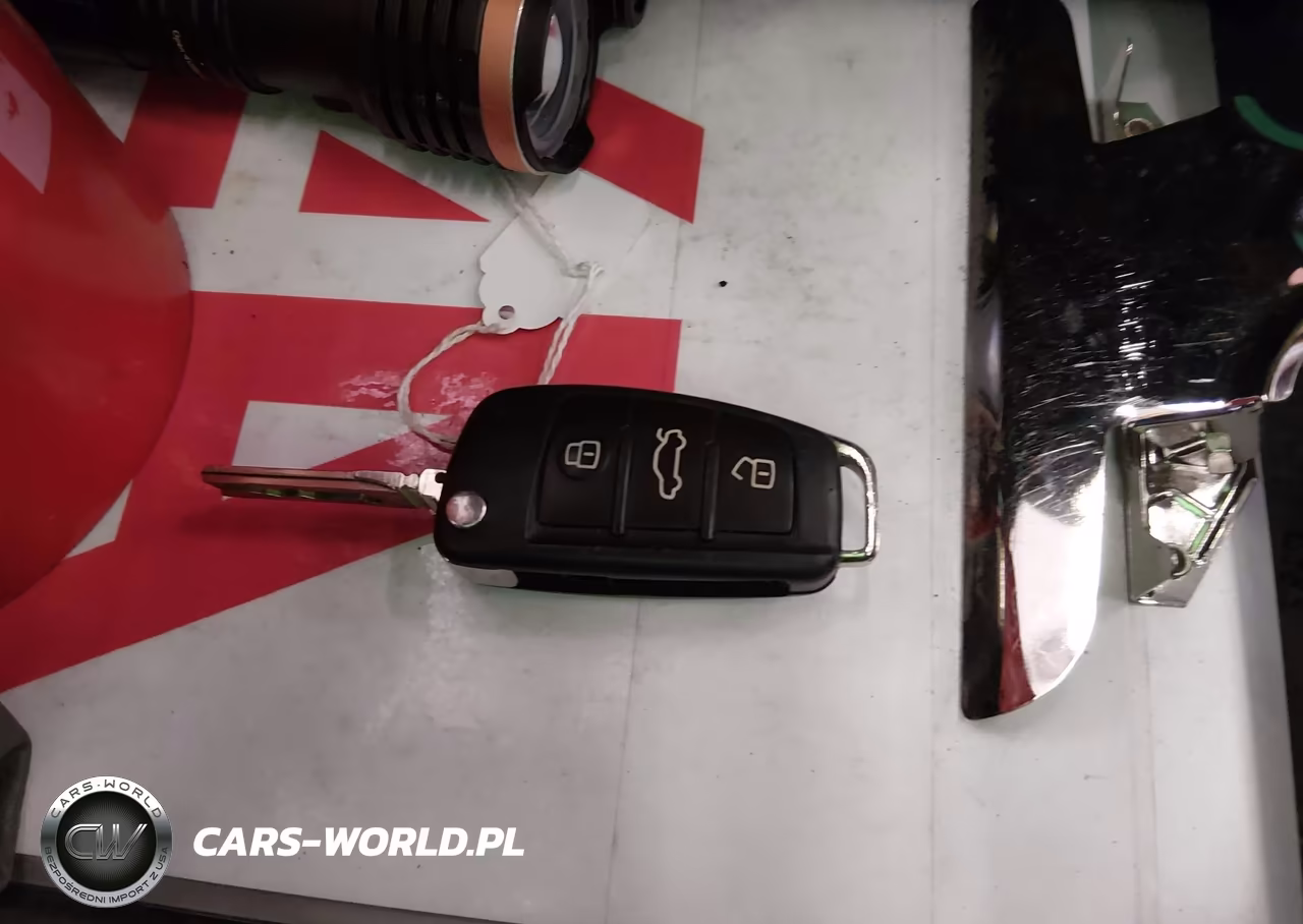 2014 Audi Q7 3.0T Premium VIN:WA1LGAFE0ED017845 - 11