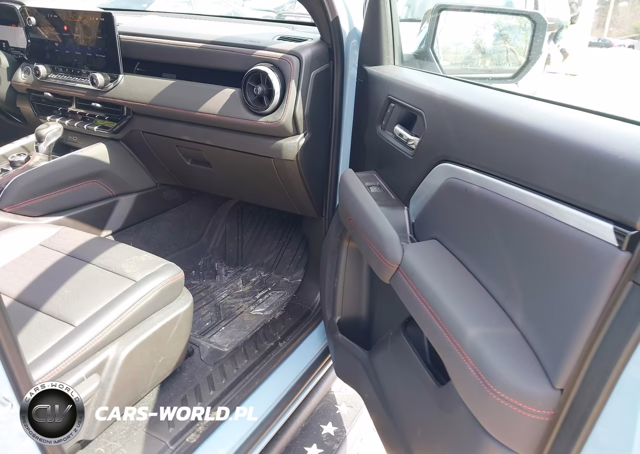 2025 Chevrolet Colorado 4Wd Z71 VIN:1GCPTDEK4S1148785 - 5