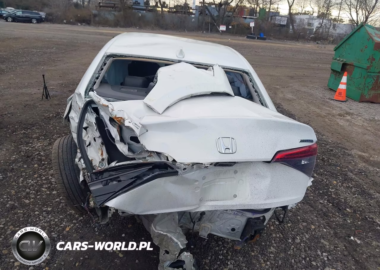 2023 Honda Civic Touring VIN:2HGFE1F92PH325280 - 15
