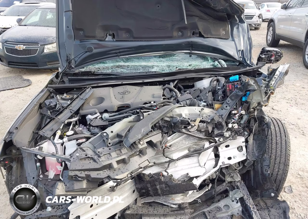2026 Toyota Camry Le VIN:4T1DAACKXTU251330 - 10