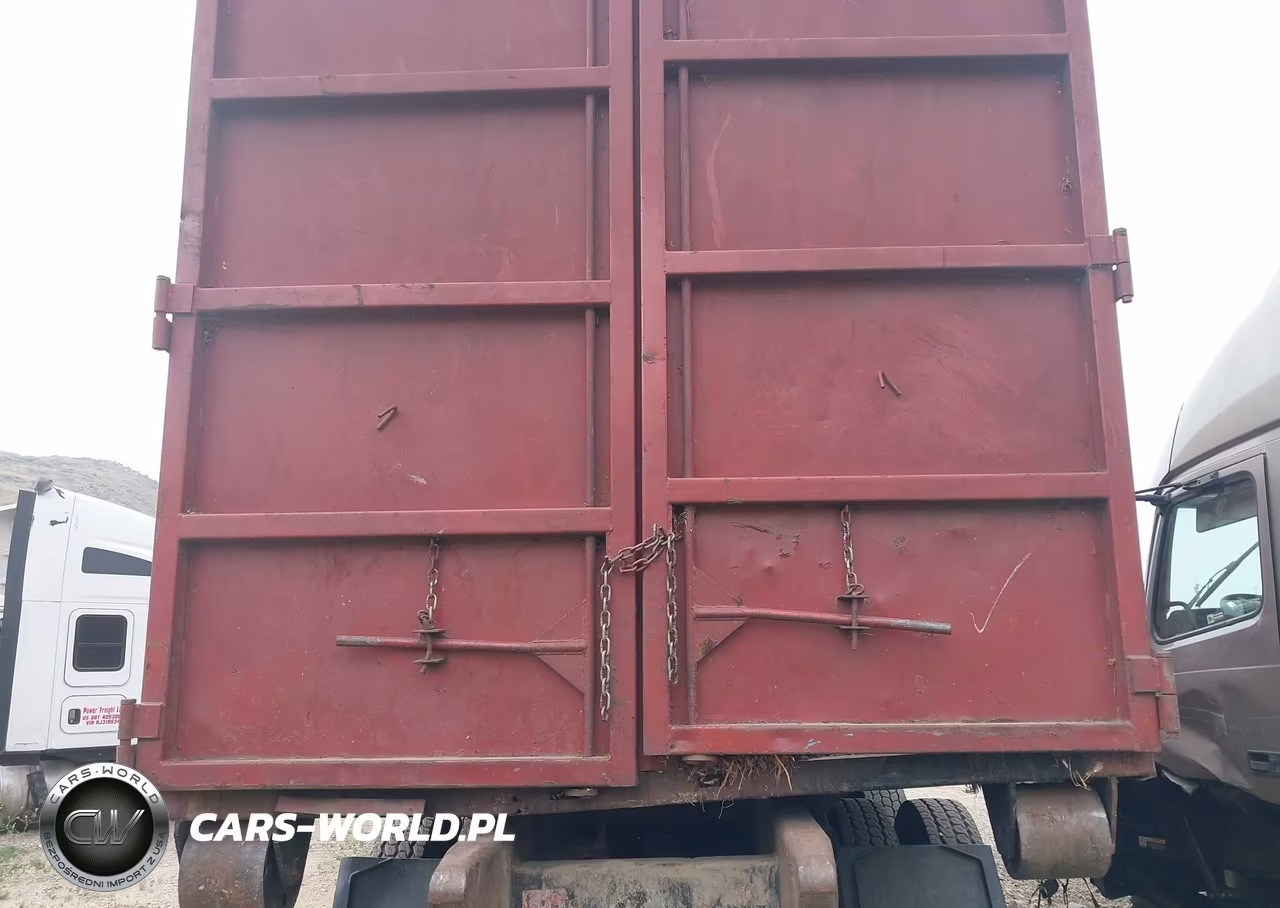 2012 Freightliner Cascadia 113 VIN:1FUJGBDV9CSBT0316 - 8