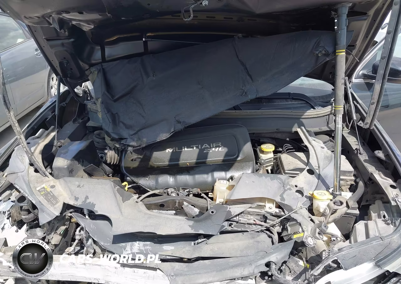 2019 Jeep Cherokee Latitude Fwd VIN:1C4PJLCB6KD144786 - 10