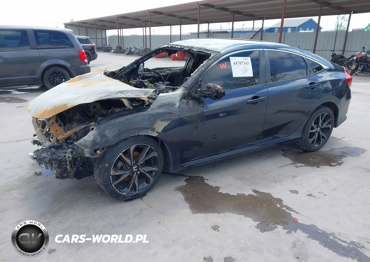 2018 Honda Civic Lx VIN:19XFC2F57JE007536 - 2