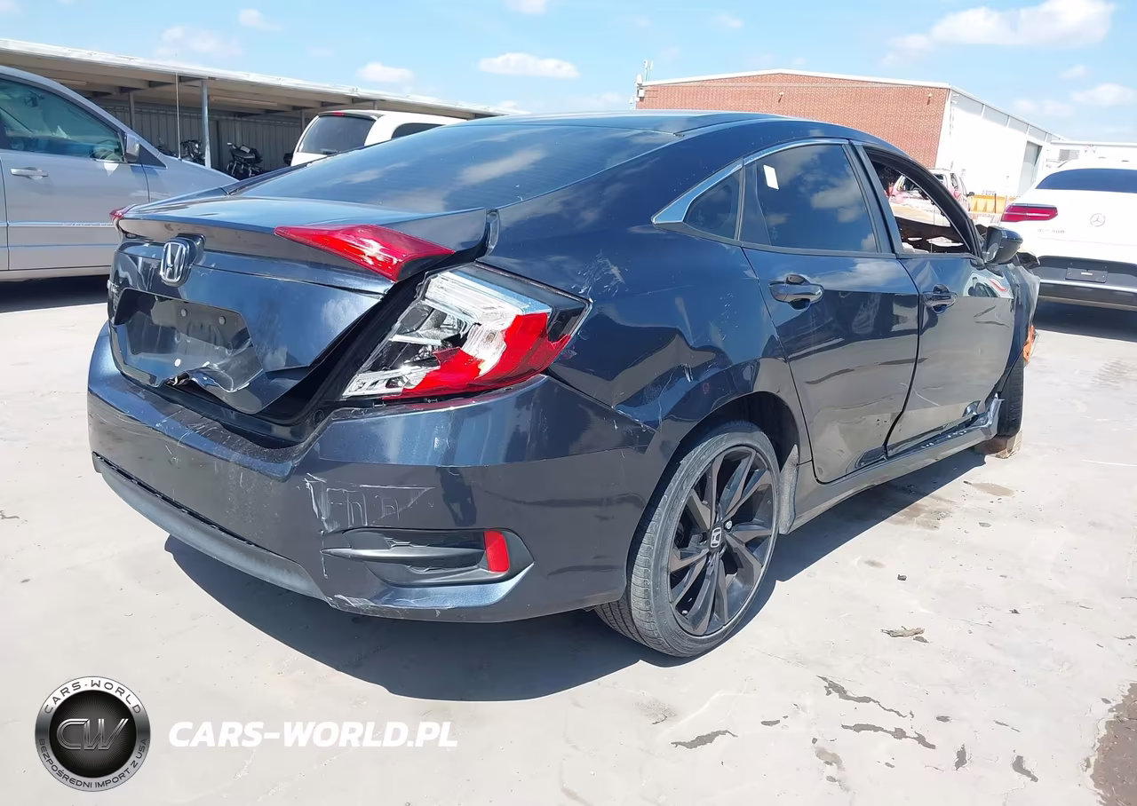 2018 Honda Civic Lx VIN:19XFC2F57JE007536 - 4