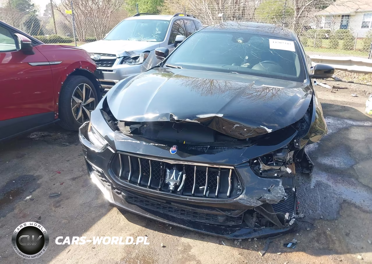 2018 Maserati Ghibli S Q4 Granlusso VIN:ZAM57YTL5J1293066 - 13