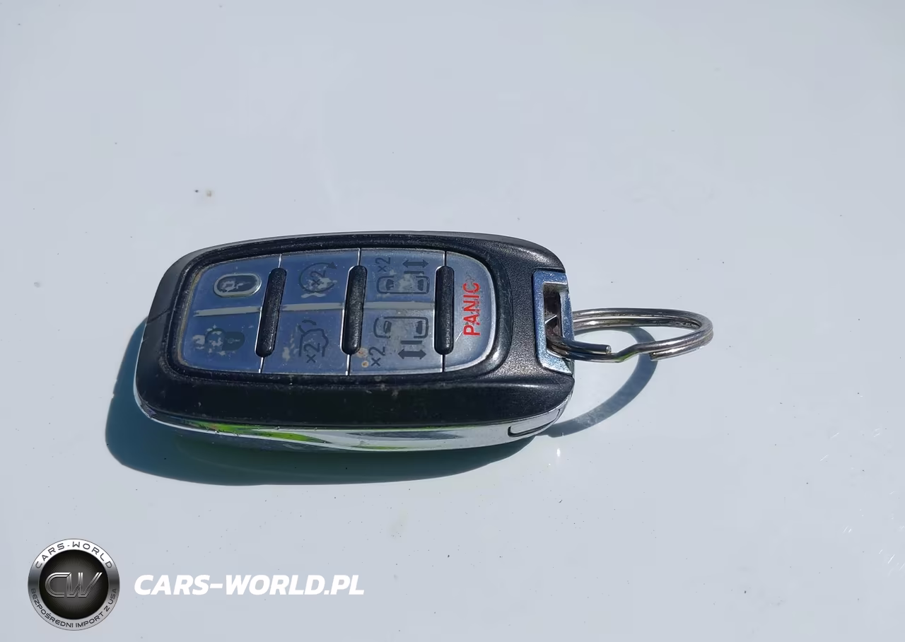 2020 Chrysler Pacifica Touring L VIN:2C4RC1BG5LR209467 - 11