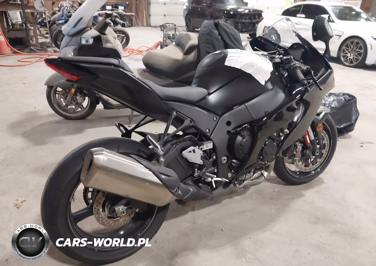 2025 Kawasaki Zx1002 L VIN:JKBZXVL11SA019910 - 4