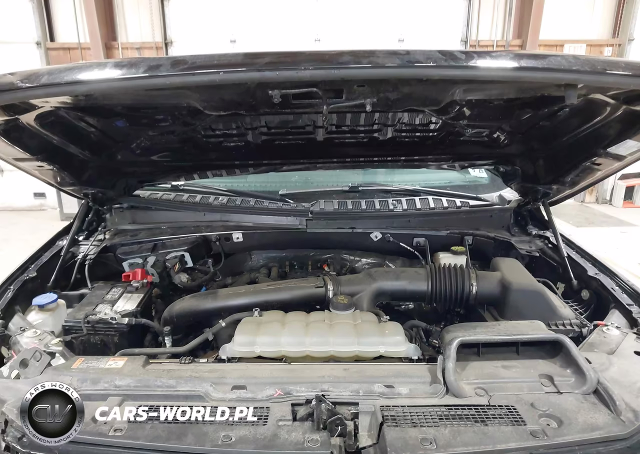 2024 Ford Expedition Limited VIN:1FMJU2A84REA76356 - 10