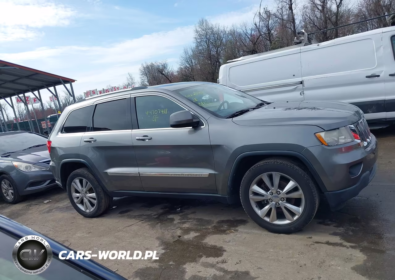 2012 Jeep Grand Cherokee Laredo VIN:1C4RJFAG5CC298308 - 13
