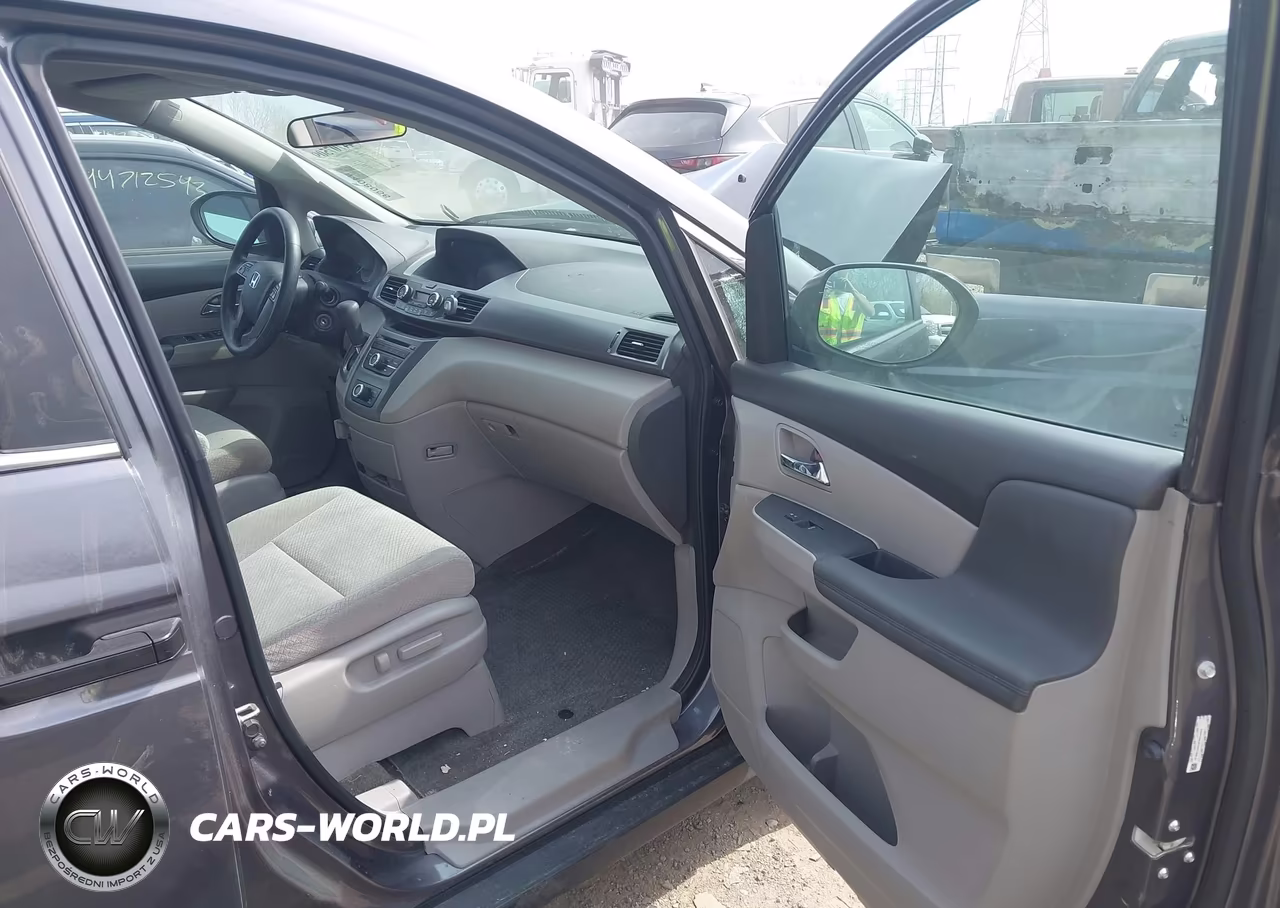 2015 Honda Odyssey Lx VIN:5FNRL5H23FB024448 - 5