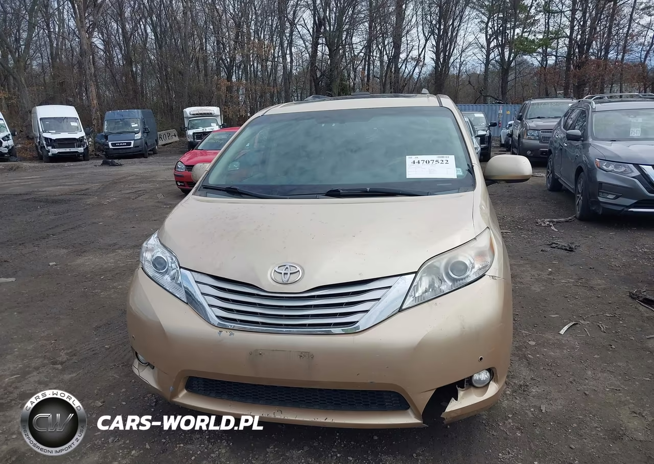 2011 Toyota Sienna Limited V6 VIN:5TDYK3DC7BS005487 - 12
