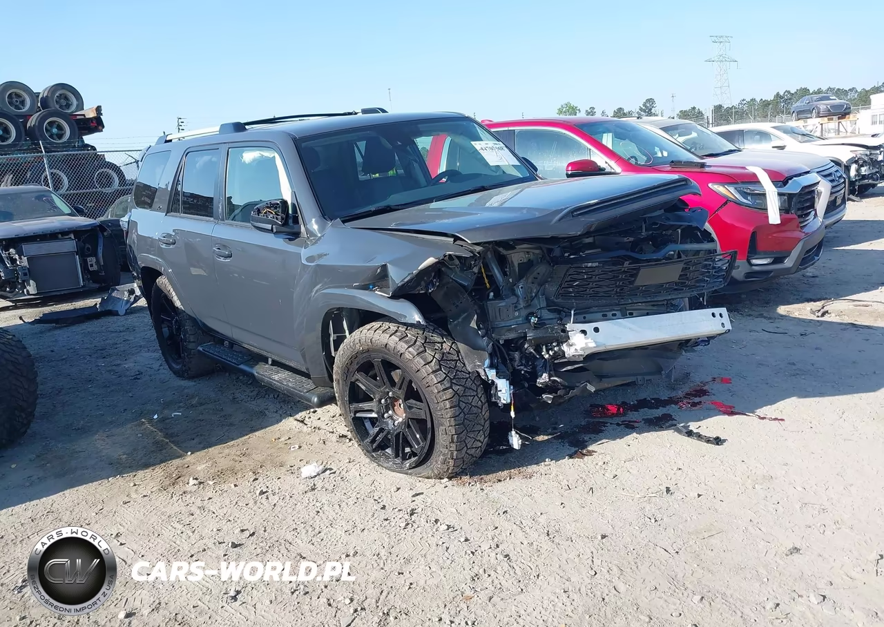 2024 Toyota 4Runner Sr5 – zdjęcie 1 z 17