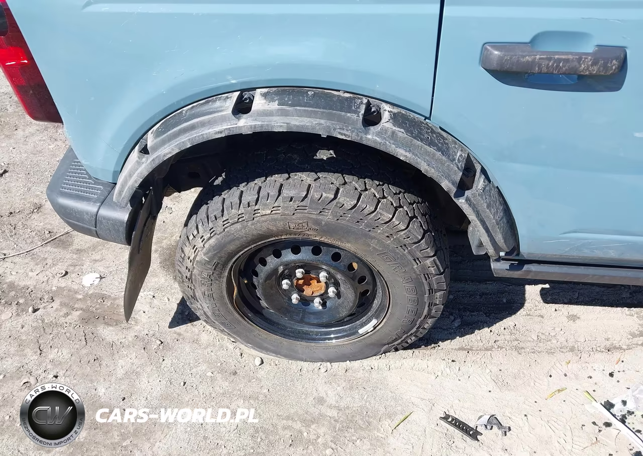 2022 Ford Bronco Black Diamond VIN:1FMEE5DP5NLB26299 - 19