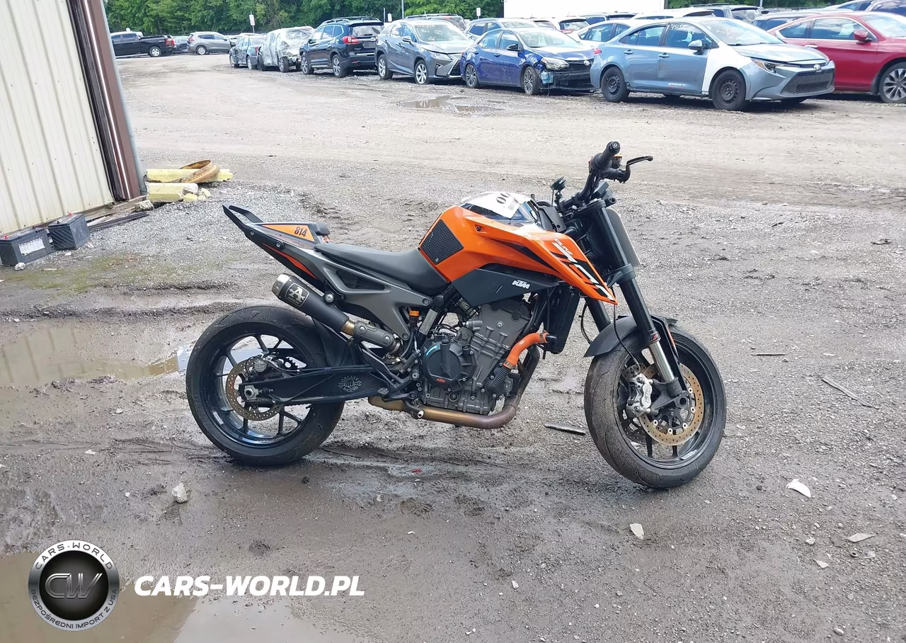 2023 Ktm 790 Duke VIN:LCETU7400PH700746 - 11